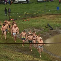 FUN AT THE NAKI JETSPRINTS - 'UNDIE 500'